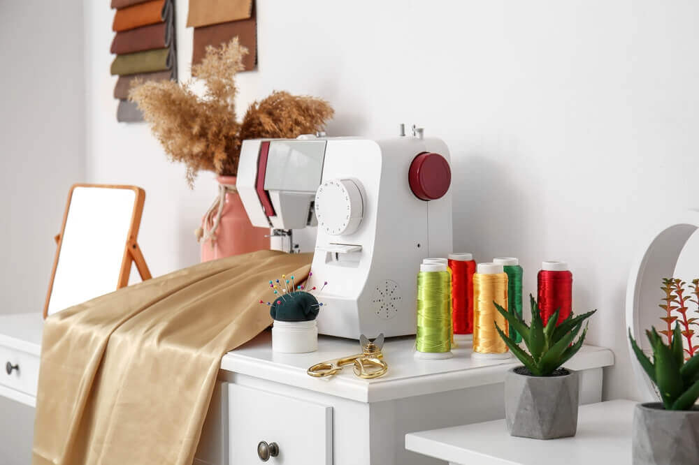 Fabricate Desirable Cloths With Best Sewing Machines For Quilting And Embroidery-Review & Buying Guide 2024